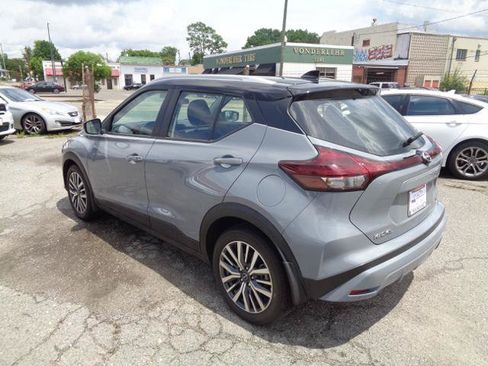 Used 2024 Nissan Kicks SV FWD image 6