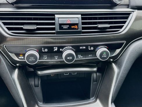 Used 2022 Honda Accord Sport image 12