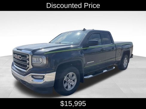 Used 2017 GMC Sierra 1500 SLE w/ SLE Convenience Package AWD/4WD image 3