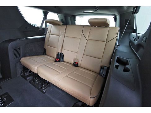 New 2026 Cadillac Escalade ESV Luxury w/ Touring Package AWD/4WD image 13