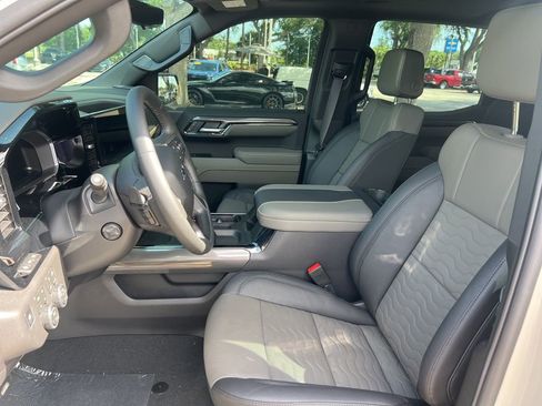 Used 2026 Chevrolet Silverado 1500 ZR2 image 10