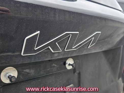 Used 2023 Kia Sorento SX FWD image 5