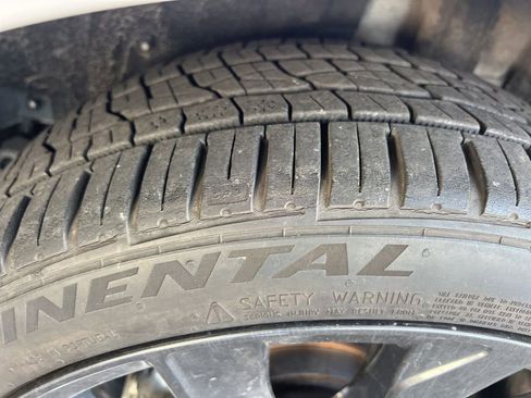 Used 2024 Toyota Corolla SE image 10