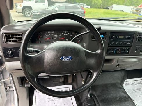 Used 2003 Ford F350 XL AWD/4WD image 16