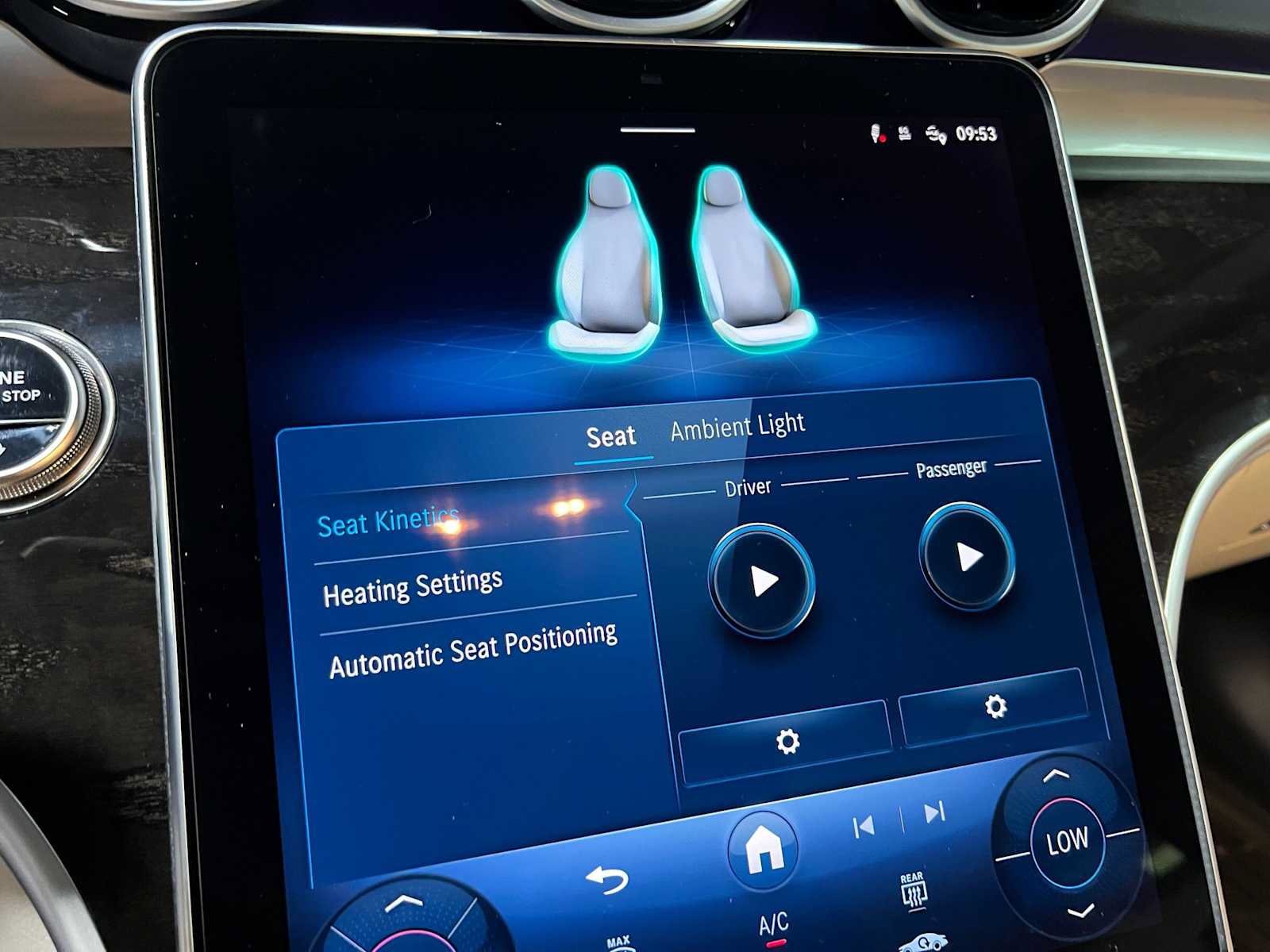 Used 2026 Mercedes-Benz C 300 4MATIC Sedan image 35
