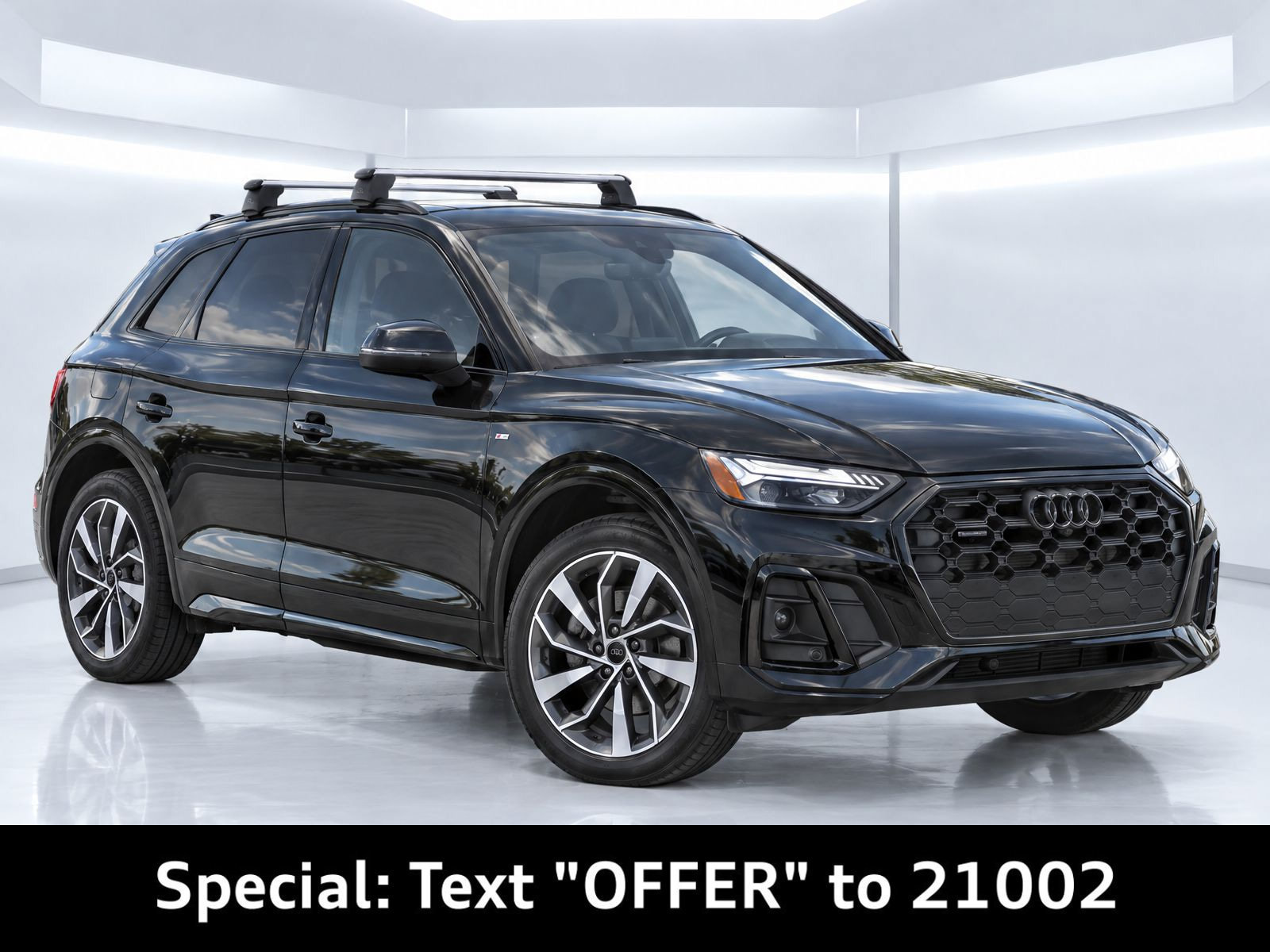 Certified 2024 Audi Q5 2.0T Premium w/ Summer of Audi Package AWD/4WD image 2
