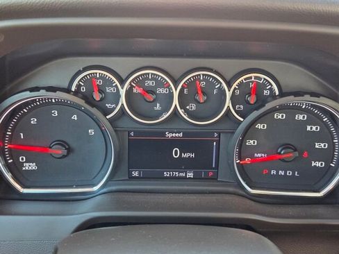 Used 2022 Chevrolet Silverado 2500 LT w/ Z71 Off-Road Package image 21