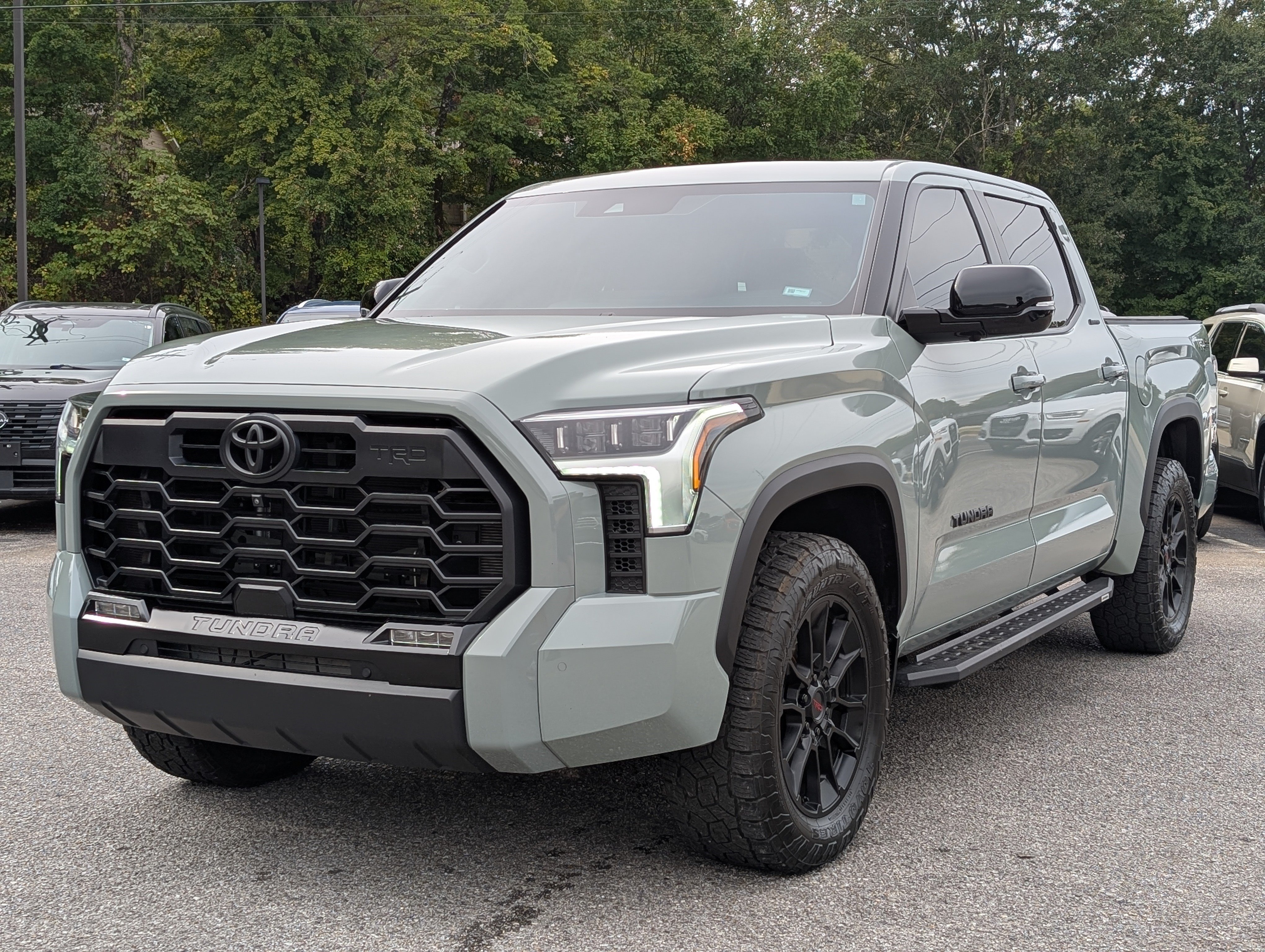 Used 2024 Toyota Tundra Limited w/ TRD Off-Road Package AWD/4WD image 5
