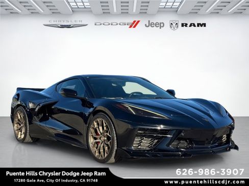 Used 2021 Chevrolet Corvette Stingray Preferred Cpe w/ 2LT image 1