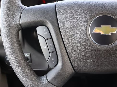 Used 2025 Chevrolet Express 3500 LS image 6