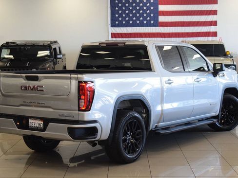 Used 2022 GMC Sierra 1500 Elevation RWD image 7