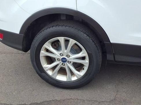 Used 2018 Ford Escape SE FWD image 28