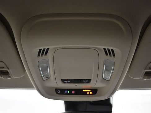 Used 2023 Buick Envision Preferred FWD image 27