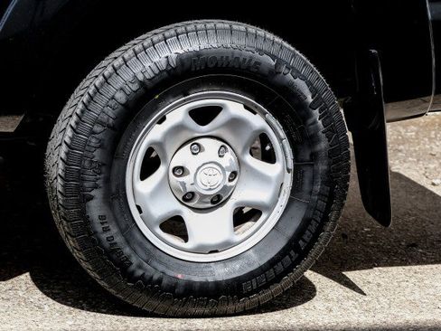 Used 2008 Toyota Tacoma PreRunner image 32