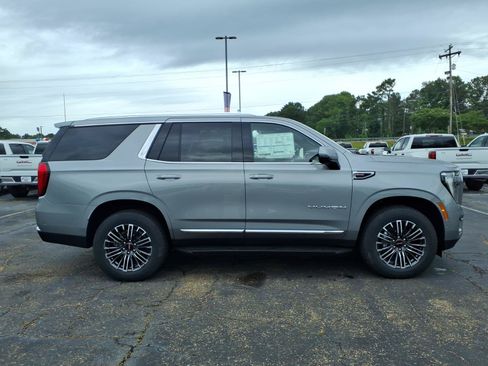 New 2026 GMC Yukon Elevation w/ Elevation Premium Package AWD/4WD image 3