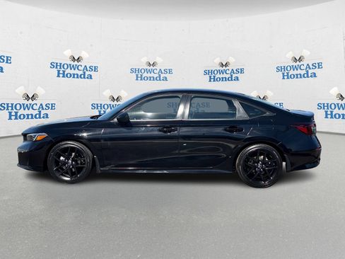 Used 2025 Honda Civic Sport image 4
