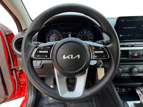 Certified 2024 Kia Forte LXS FWD image 19