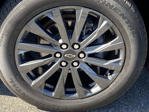 Used 2023 Chevrolet Traverse RS AWD/4WD image 31