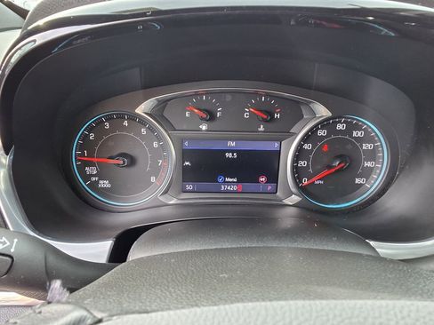 Used 2022 Chevrolet Traverse RS image 24