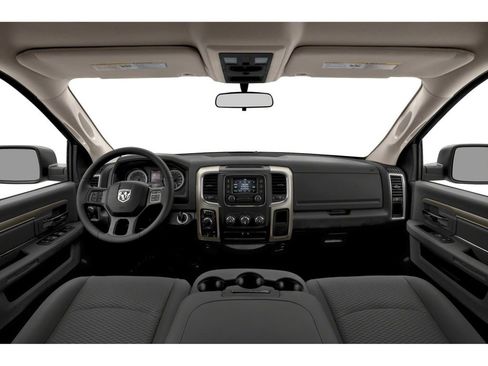 Used 2024 RAM 1500 Classic SLT image 5
