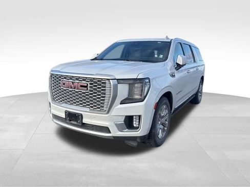 Used 2023 GMC Yukon XL Denali w/ Denali Reserve Package image 1