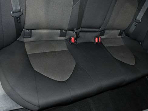 Used 2021 Toyota Camry LE image 20