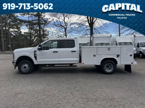 New 2026 Ford F350 XL w/ XL Chrome Package image 5