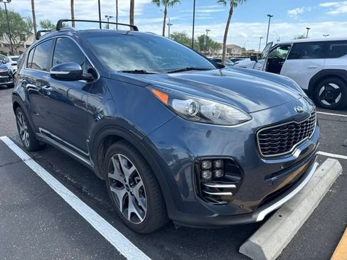 Used 2017 Kia Sportage SX FWD image 2