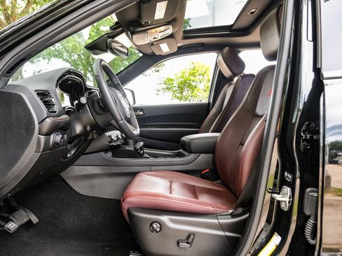 Used 2023 Dodge Durango GT AWD/4WD image 44