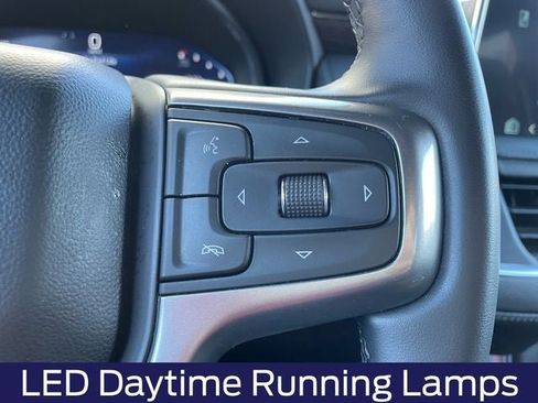 Used 2024 Chevrolet Suburban LT image 14