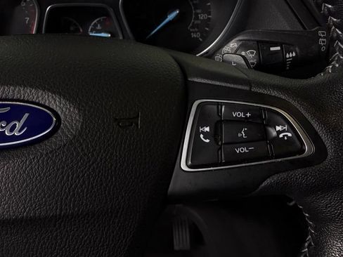 Used 2018 Ford Escape Titanium AWD/4WD image 19