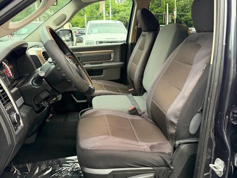 Used 2018 RAM 1500 Classic SLT AWD/4WD image 12
