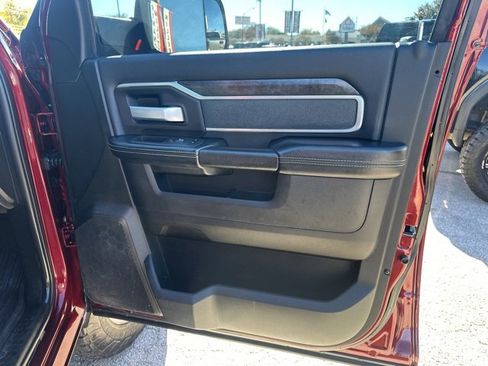 Used 2021 RAM 2500 Big Horn w/ Level 1 Equipment Group image 8