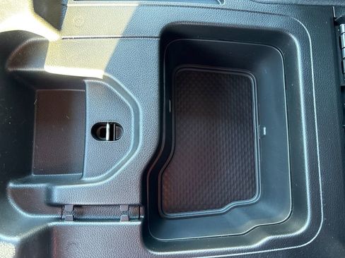 Used 2022 RAM 1500 Big Horn image 30