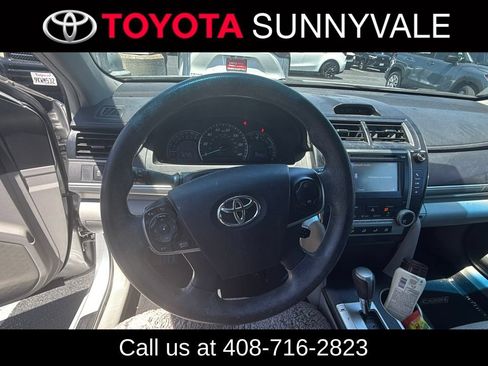 Used 2012 Toyota Camry LE FWD image 4