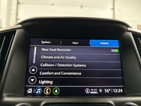 Used 2024 GMC Terrain Denali w/ Denali Premium Package image 34