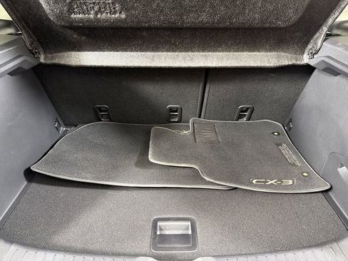 Used 2019 MAZDA CX-3 Touring w/ Preferred Equipment Package image 16