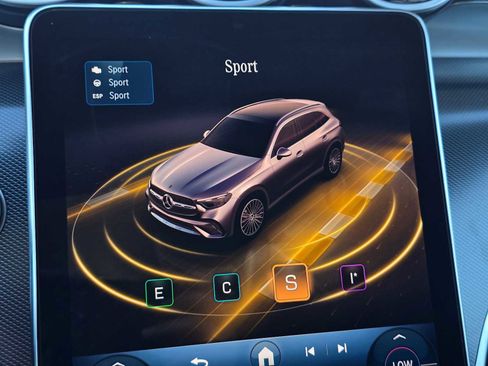 New 2026 Mercedes-Benz GLC 300 image 31