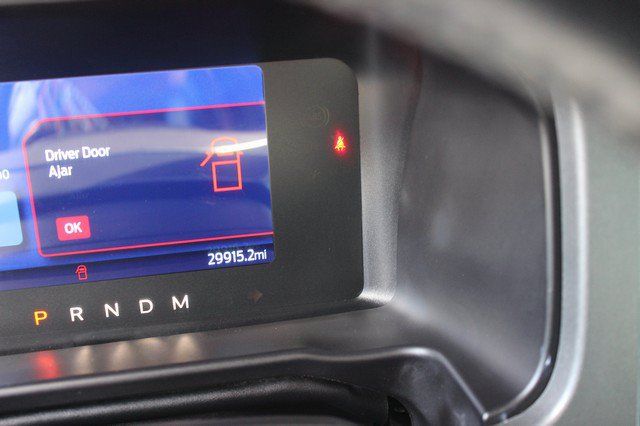 Used 2024 Ford Bronco Outer Banks w/ Sasquatch Package AWD/4WD image 11
