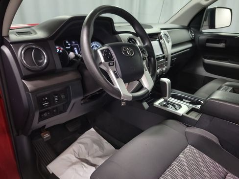 Used 2019 Toyota Tundra SR5 AWD/4WD image 18