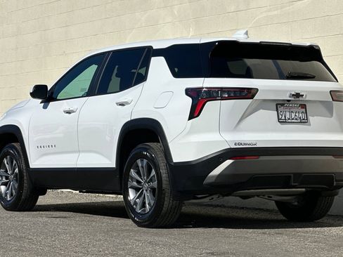 Used 2026 Chevrolet Equinox LT image 6