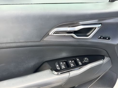Used 2023 Kia Sportage SX AWD/4WD image 15