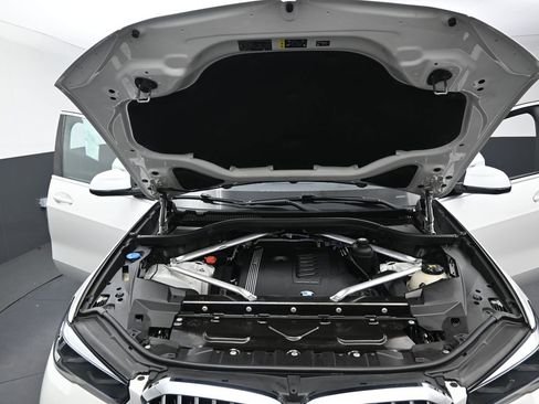 Used 2021 BMW X5 xDrive40i image 37
