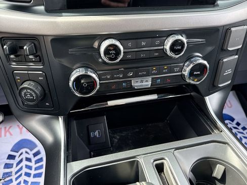 Used 2022 Ford F150 Raptor w/ Convenience Package image 19