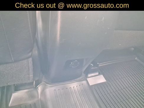 Used 2016 Toyota RAV4 Limited w/ Advanced Technology Package AWD/4WD image 26