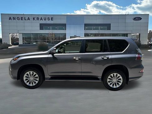 Used 2022 Lexus GX 460 Premium w/ Premium Package AWD/4WD image 4