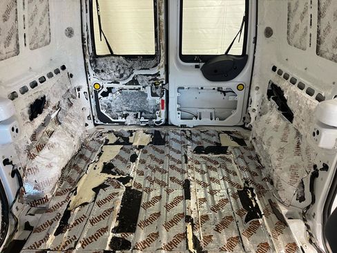 Used 2012 Ford Transit Connect XLT FWD image 23