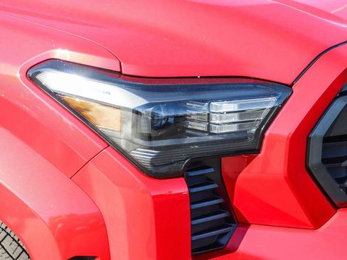 Certified 2024 Toyota Tacoma TRD Sport AWD/4WD image 12