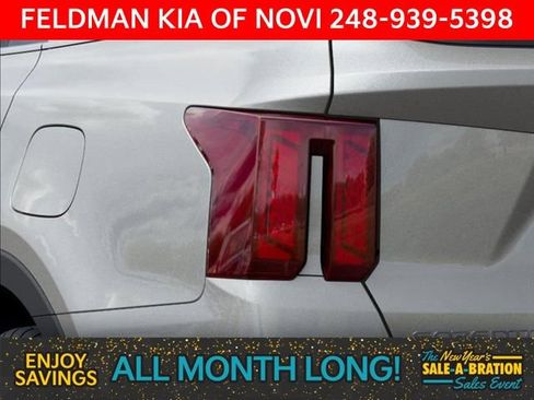 New 2026 Kia Sorento S image 11