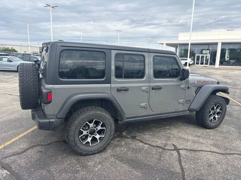 Used 2021 Jeep Wrangler Unlimited Rubicon w/ Cold Weather Group AWD/4WD image 4